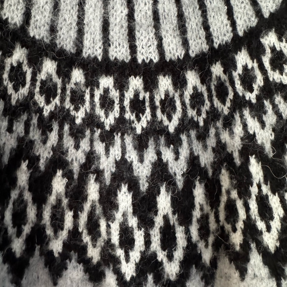 Women’s Treasure & Bond Fair Isle Sweater - Picture 8 of 9